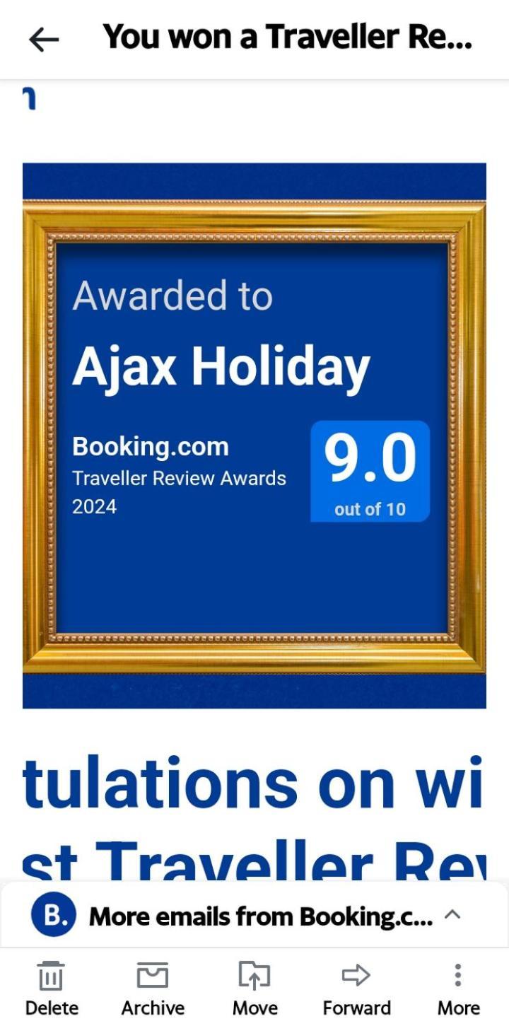 Ajax Holiday Apartment Exterior photo