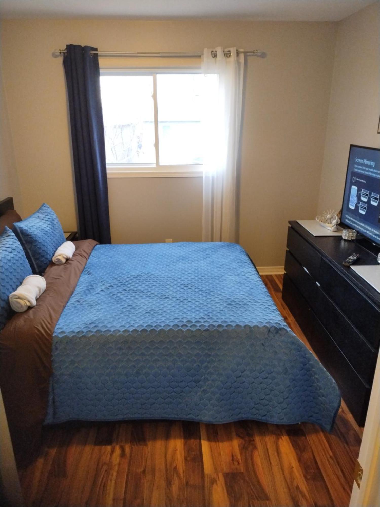 Ajax Holiday Apartment Room photo